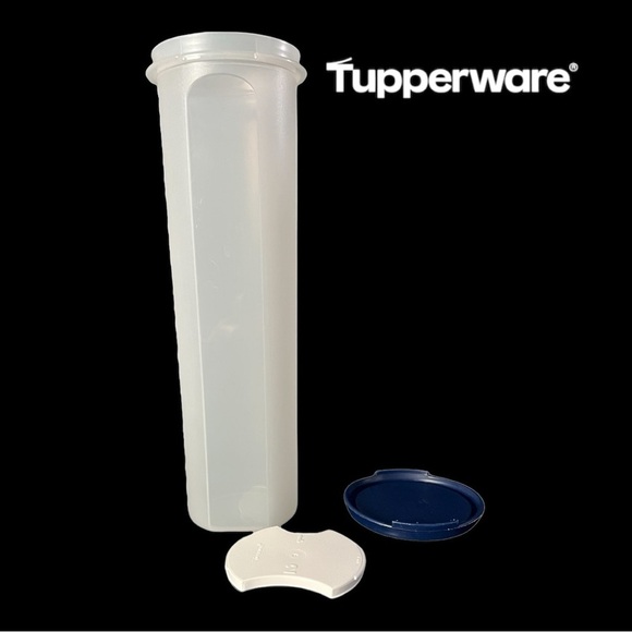 Tupperware (EUC) Spaghetti Keeper - Picture 1 of 8